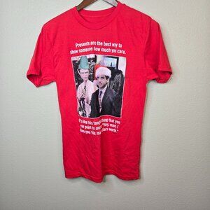 The Office Christmas T-Shirt Mens Size M Michael Scott Dwight Red